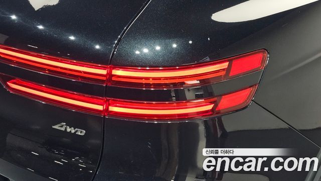 Genesis GV70 2.5T Gasoline AWD 2025 — фото 23