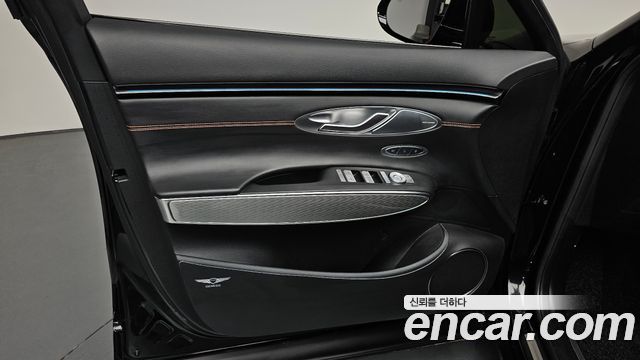 Genesis GV70 2.5T Gasoline AWD 2025 — фото 24