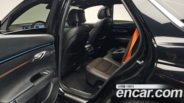 Genesis GV70 2.5T Gasoline AWD 2025 — фото 26