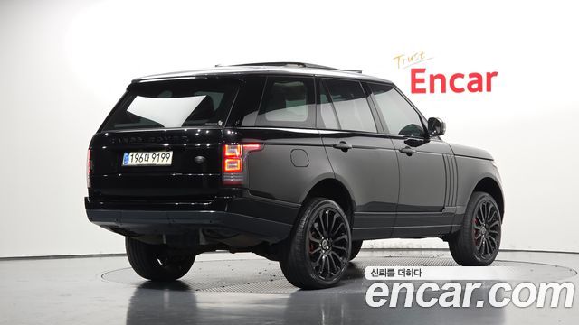 Land Rover Range Rover (IV) 4.4 SDV8 Vogue SE DIESEL 2014 — фото 2