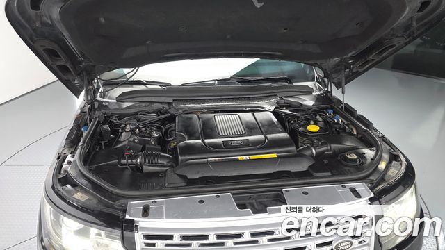 Land Rover Range Rover (IV) 4.4 SDV8 Vogue SE DIESEL 2014 — фото 6