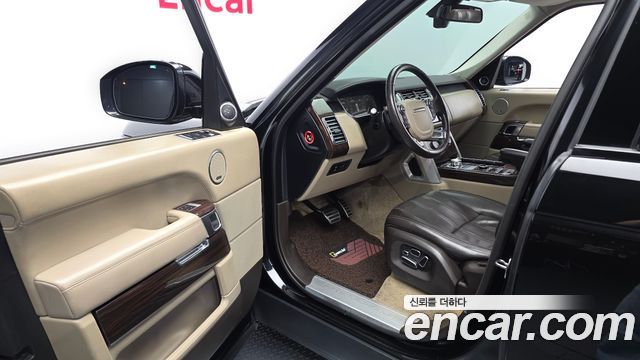 Land Rover Range Rover (IV) 4.4 SDV8 Vogue SE DIESEL 2014 — фото 10