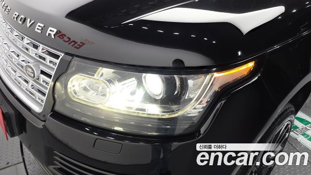 Land Rover Range Rover (IV) 4.4 SDV8 Vogue SE DIESEL 2014 — фото 22