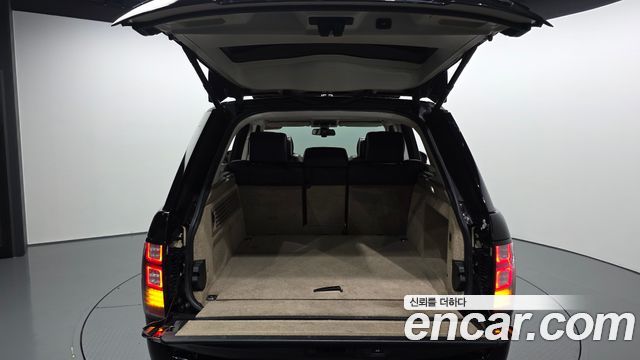 Land Rover Range Rover (IV) 4.4 SDV8 Vogue SE DIESEL 2014 — фото 31