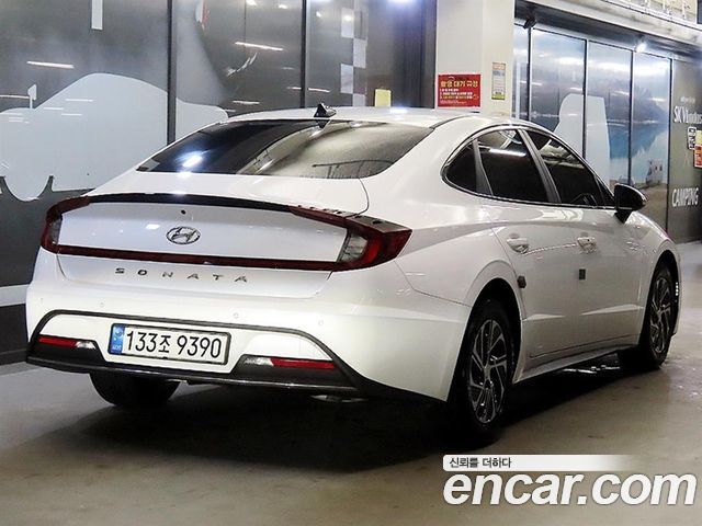 Hyundai Sonata Hybrid (DN8) Modern 2022 — фото 2