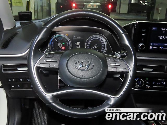 Hyundai Sonata Hybrid (DN8) Modern 2022 — фото 10