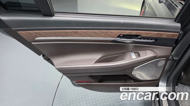 Genesis G90 3.3 T AWD Premium 2021 — фото 25