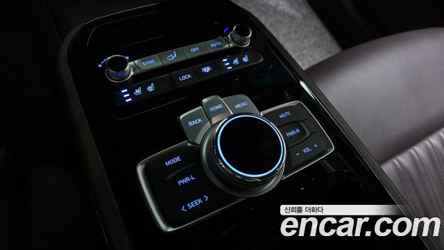 Genesis G90 3.3 T AWD Premium 2021 — фото 31