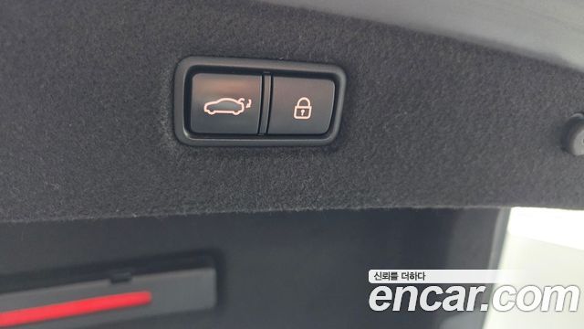 Genesis G90 3.3 T AWD Premium 2021 — фото 36