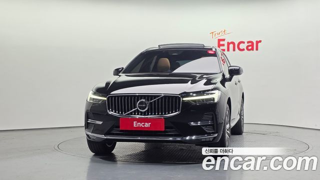 Volvo XC60 (II) B5 Ultimate Bright 2023 — фото 3
