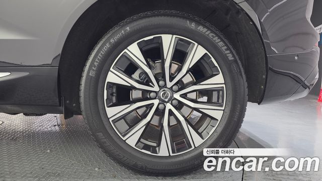 Volvo XC60 (II) B5 Ultimate Bright 2023 — фото 21