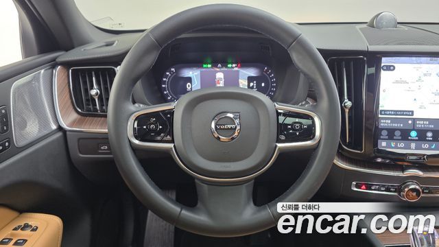 Volvo XC60 (II) B5 Ultimate Bright 2023 — фото 34