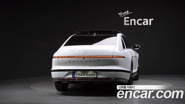 Hyundai Grandeur Hybrid (GN7) Calligraphy 2025 — фото 4