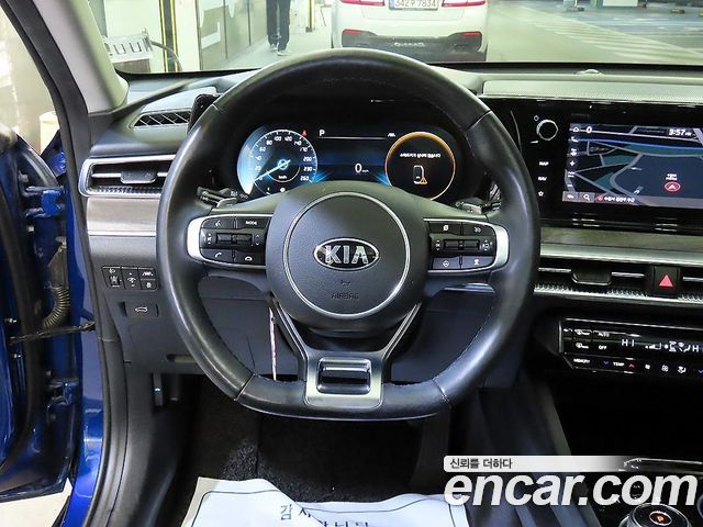 Kia K5 (III) 1.6 Turbo Signature 2020 — фото 16