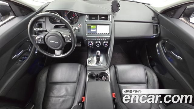 Jaguar E-PACE P250 S 2018 — фото 7