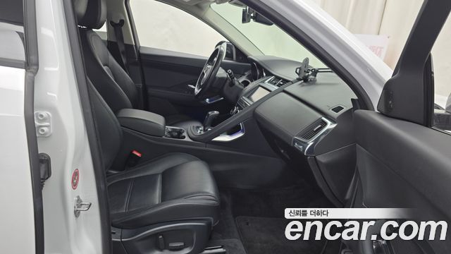 Jaguar E-PACE P250 S 2018 — фото 32