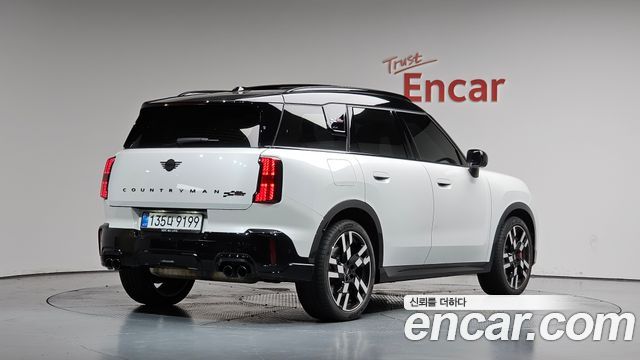 MINI Cooper S Countryman (III) ALL4 JCW 2025 — фото 2