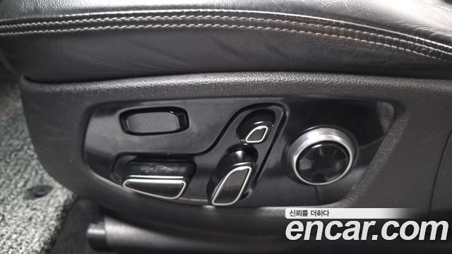 Genesis EQ900 3.3 T-GDI AWD Luxury 2016 — фото 34