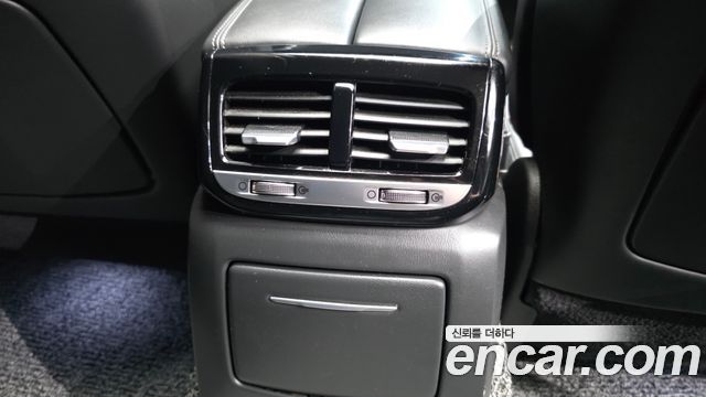 Genesis EQ900 3.3 T-GDI AWD Luxury 2016 — фото 36