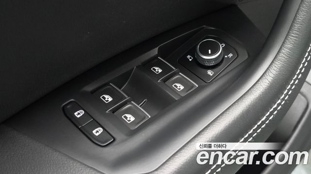 Volkswagen Touareg (III) 3.0 TDI Prestige 2024 — фото 36