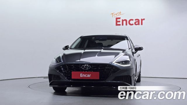 Hyundai Sonata (DN8) 1.6 Turbo Premium Family 2021 — фото 3