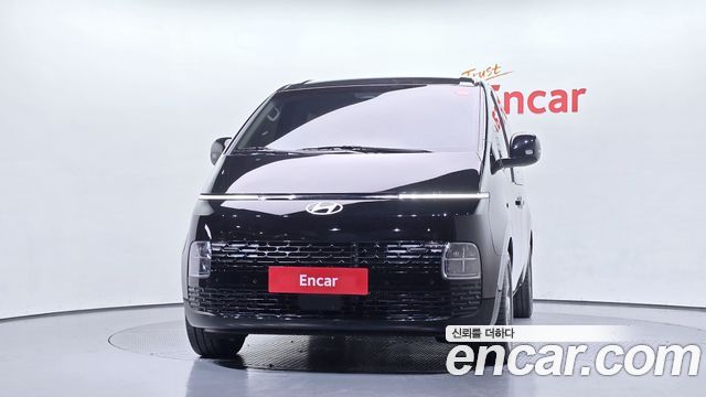 Hyundai Staria Tourer 11-Seater Modern 2025 — фото 3