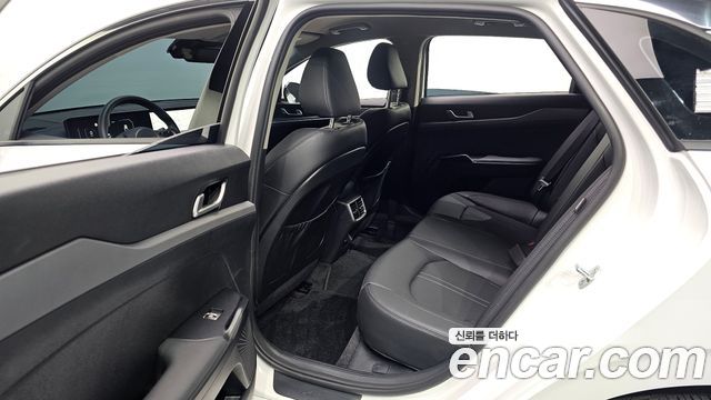 Kia K5 (III) 2.0 Prestige 2024 — фото 12