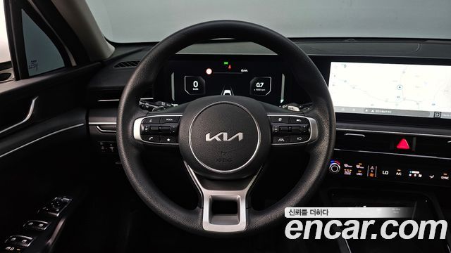 Kia K5 (III) 2.0 Prestige 2024 — фото 14