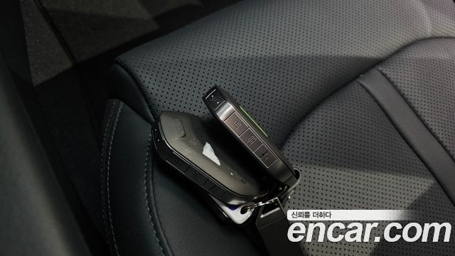 Kia K5 (III) 2.0 Prestige 2024 — фото 16