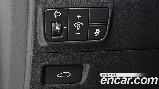 Kia K5 (III) 2.0 Prestige 2024 — фото 18