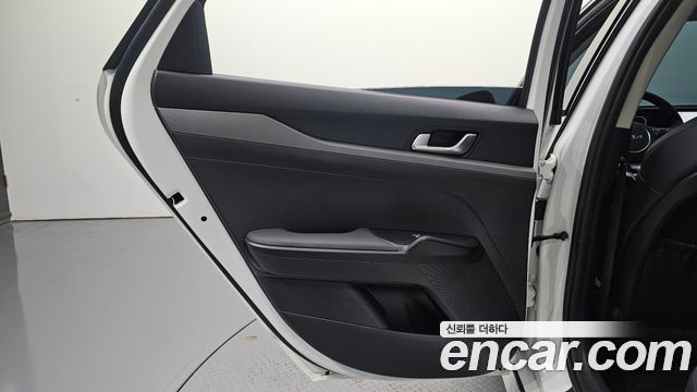 Kia K5 (III) 2.0 Prestige 2024 — фото 25