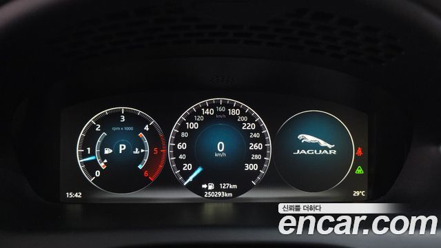 Jaguar XJ 3.0D Premium Luxury LWB X351 2016 — фото 8