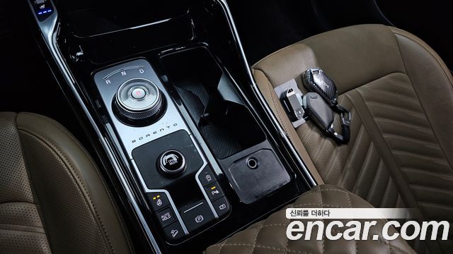 Kia Sorento (IV) Gasoline 2.5T 2WD Signature 2024 — фото 9