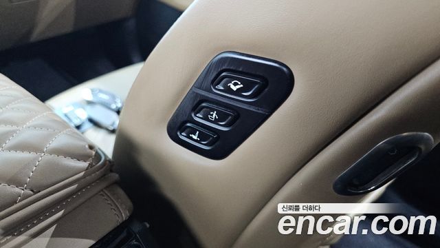 Kia Sorento (IV) Gasoline 2.5T 2WD Signature 2024 — фото 30
