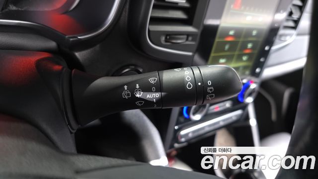 Renault Korea QM6 2.0 GDe LE Signature 2WD 2022 — фото 28