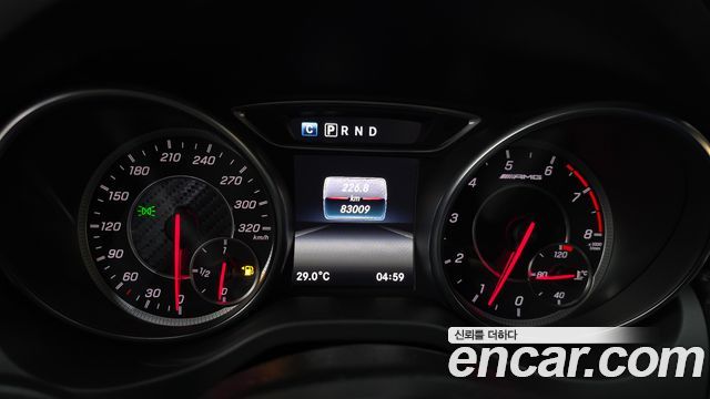 Mercedes-Benz A-Class (W176) A45 AMG 4MATIC 2018 — фото 8