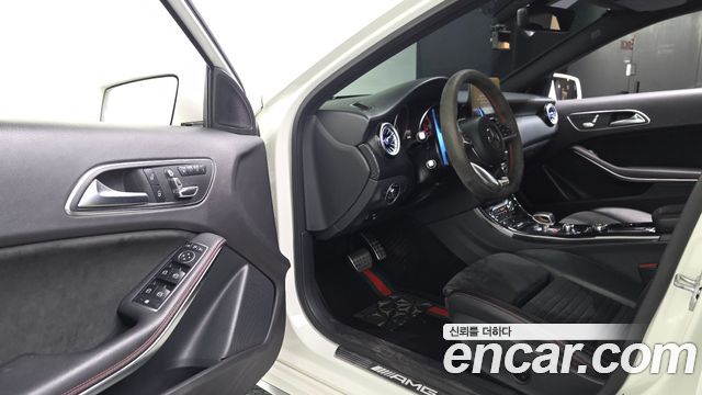 Mercedes-Benz A-Class (W176) A45 AMG 4MATIC 2018 — фото 10