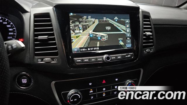 KG Mobility (SsangYong) Rexton Sports Khan Diesel 2.2 4WD Advance 2023 — фото 16