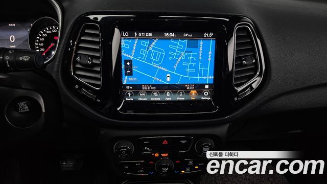 Jeep Compass (II) 2.4 Limitied AWD 2019 — фото 14