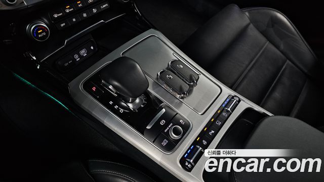 Kia Stinger 3.3 Turbo AWD GT 2020 — фото 9