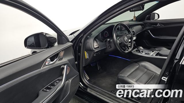 Kia Stinger 3.3 Turbo AWD GT 2020 — фото 10