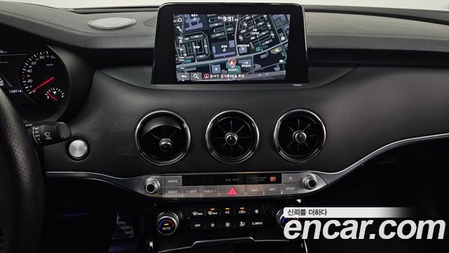 Kia Stinger 3.3 Turbo AWD GT 2020 — фото 14