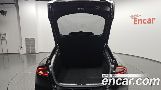 Kia Stinger 3.3 Turbo AWD GT 2020 — фото 20