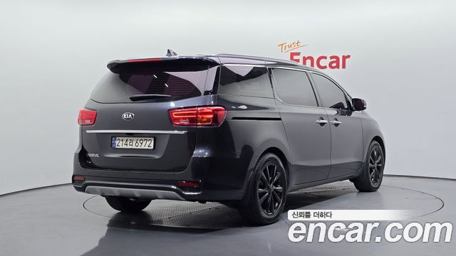 Kia Carnival Gasoline 9-Seater Noblesse Special 2019 — фото 2