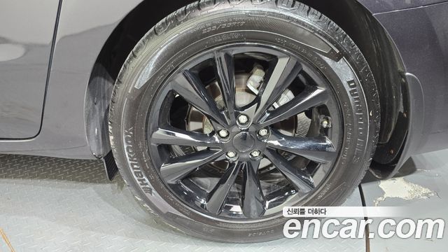 Kia Carnival Gasoline 9-Seater Noblesse Special 2019 — фото 21