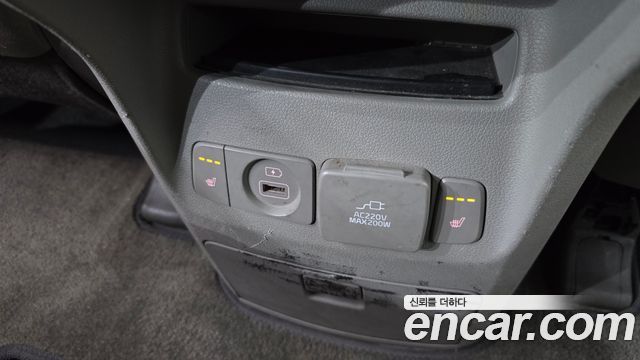Kia Carnival Gasoline 9-Seater Noblesse Special 2019 — фото 32