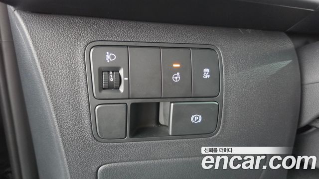 Hyundai Staria L3.5 Cargo 5-Seater Modern 2025 — фото 30