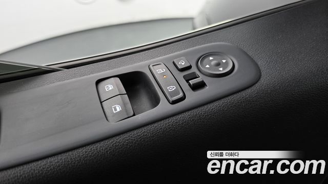 Hyundai Staria L3.5 Cargo 5-Seater Modern 2025 — фото 34