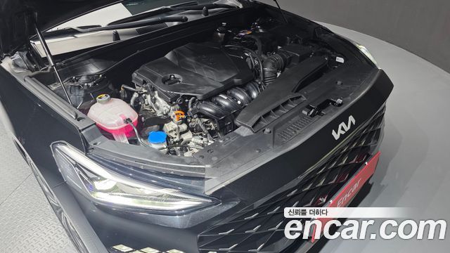 Kia K8 2.5 Gasoline 2WD Signature 2023 — фото 6