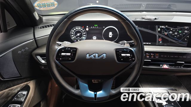 Kia K8 2.5 Gasoline 2WD Signature 2023 — фото 13
